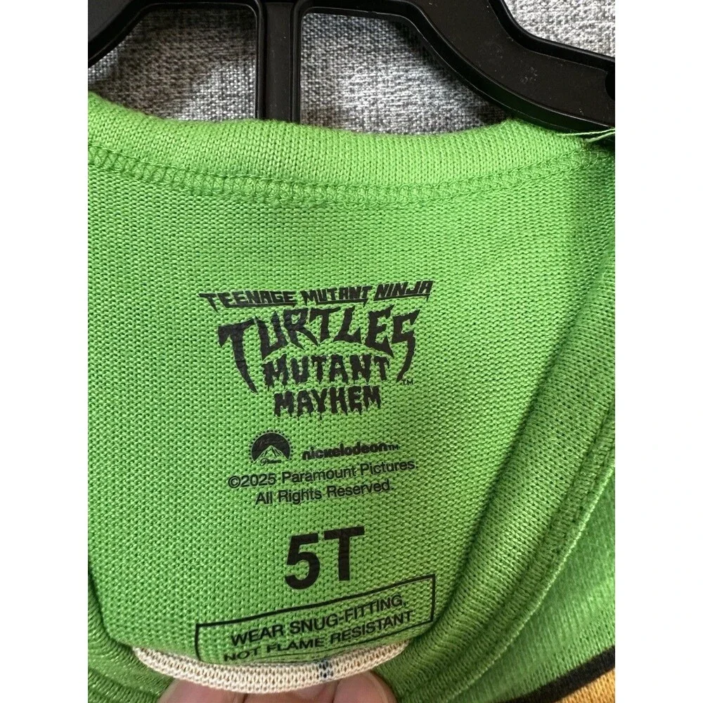 Teenage Mutant Ninja Turtles 2 PC Long Sleeve Tight Fit  Pajama Set Boy 5T